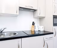 Equipped Kitchen at St James Road