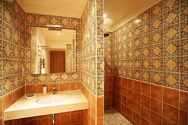 A Beautifully Restored Family Villa in Avignon