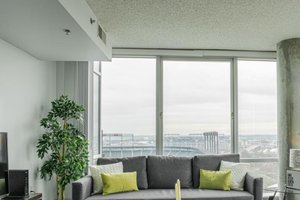2 BEDROOM IN THE HEART OF BALTIMORE
