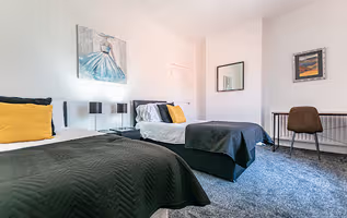 Spacious 3 Bedroom (Leigh)