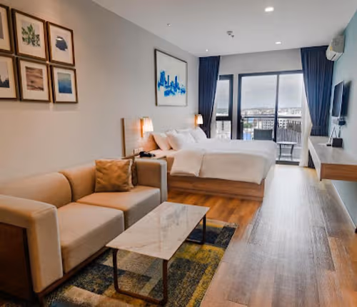 Sriracha Nakorn Road Apartment