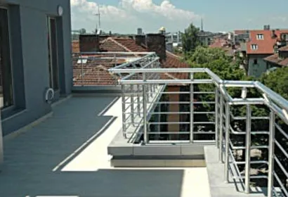 Cleves Cherkovna Apartments