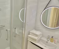 Bathroom at HAUSMANNIAN LUXURY ON  AVENUE FRANKLIN DELANO ROOSEVELT