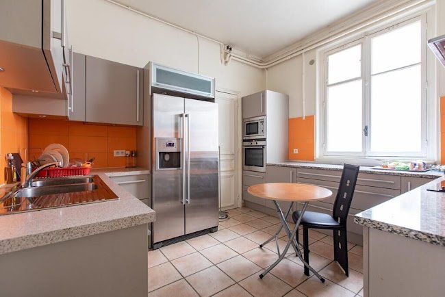 A 220SQM HAUSSMANN JEWEL ON THE CROWN OF CHAMPS ELYSEES