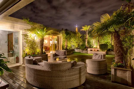 INDULGENCE!PenthouseTrocadero-100M2 rooftop terrace,lounge seating&Eiffel Vistas