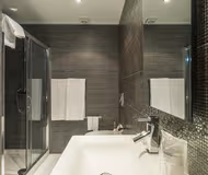 Rua Rei Katyavala Apartment