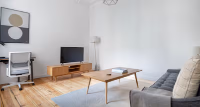 Stargarder Straße Service Apartment