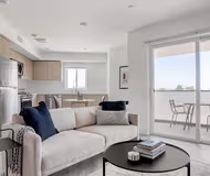 Gateway Blvd Apartment
