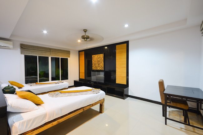 Relaxing Villa in Thalang