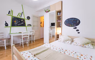 Witty Serviced Apartment