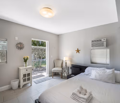 Coral Way - Brickell Area Comfortable Studio for 2