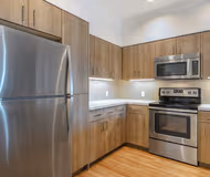 E El Camino Real #212