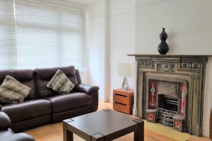 Ardfern Avenue House
