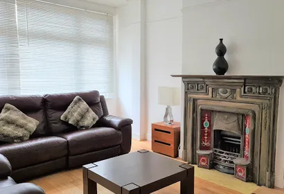 Ardfern Avenue House