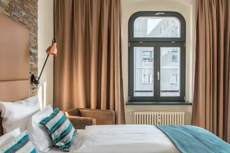 Weinmeisterstrase Serviced Apartment