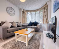 3 bedroom house near NEC, Horrell Road