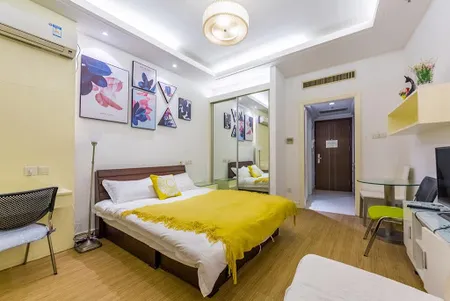 Loushanguan Road Station Apartments