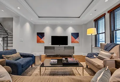 Walton Apartment