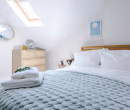 2BR Designer apartment for City Breaks in Chester.