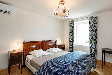 Quintessential Provencal Villa in the Hamlet of Maubec