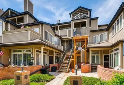Yosemite Apartment