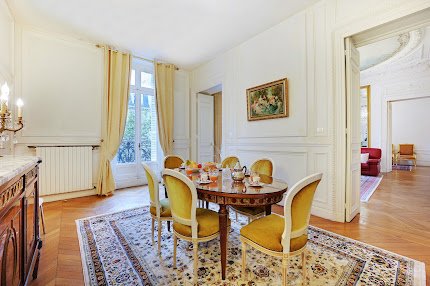 200M2 LUXURY IN AVENUE FRANKLIN D ROOSEVELT