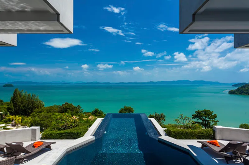 A Charming and Stylish Luxury Villa in Phuket
