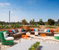 W Walnut St Apartment