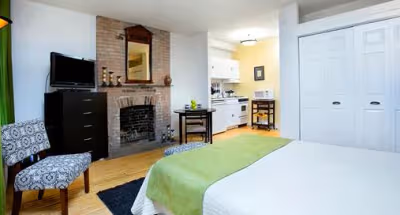 Studio apartment at Midtown East apartment