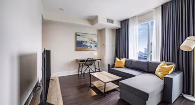 Front Street Apartment