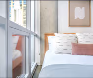 W Chicago Ave Serviced Apartment