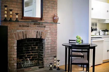 Studio apartment at East 59th Street