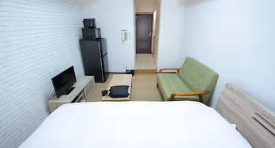Hiranuma Serviced Apartment