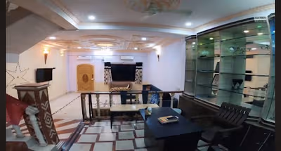 Lokhandwala Serviced Apartment