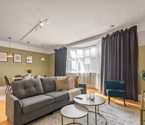 Living area at Deptford Serviced Apartments by MySqua.re