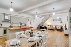 Queens Serviced Apartments