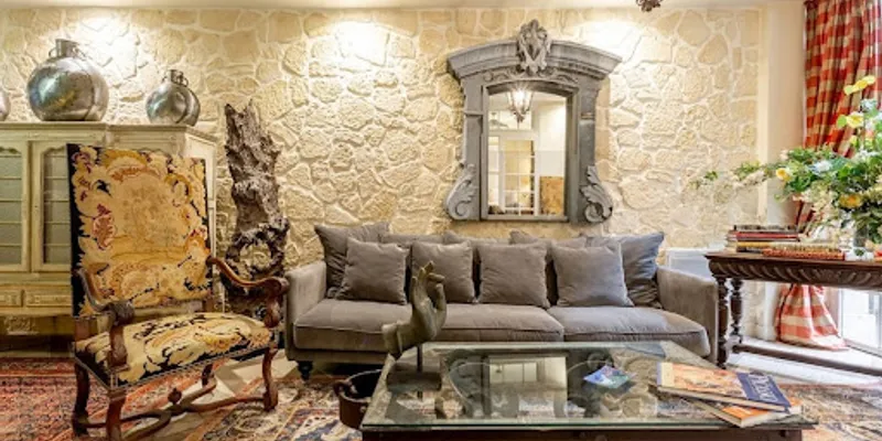MAGICAL 170M2 HOME OF PURE BLISS IN LE MARAIS