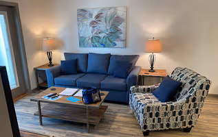 Creek Serviced Apartment