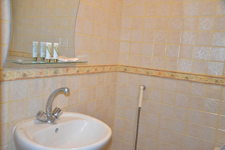 Bathroom at Ibn Taymeeyah Road Serviced Apartment