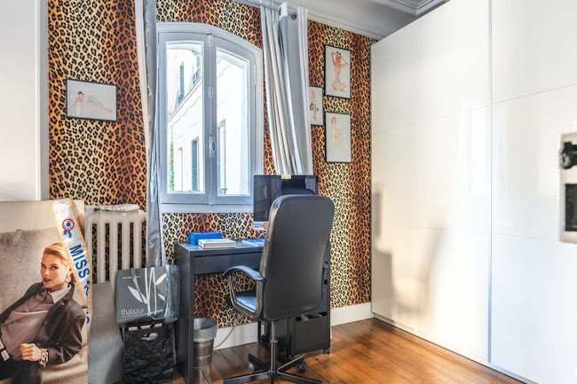 magical family villa Near Rue de la Pompe - 16th Eme.