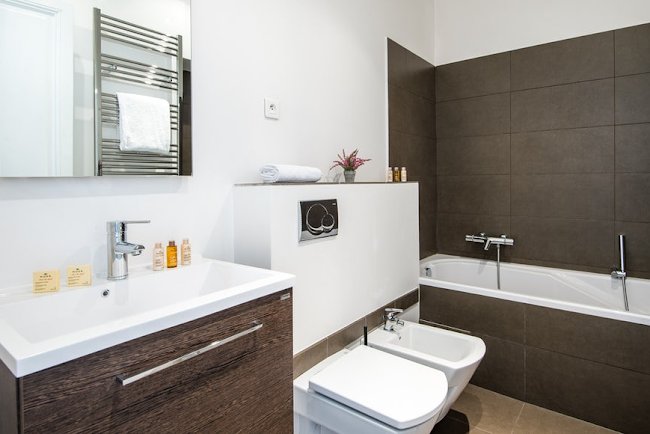 165SQM JEWEL IN THE PRESTIGIUO PARIS 8