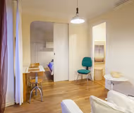 A MARAIS PIED-À-TERRE IN THE FASHION CAPITAL