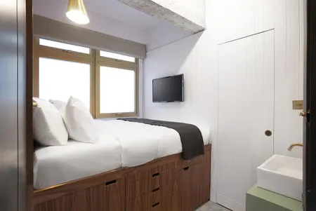Nathan Road Serviced Apartments