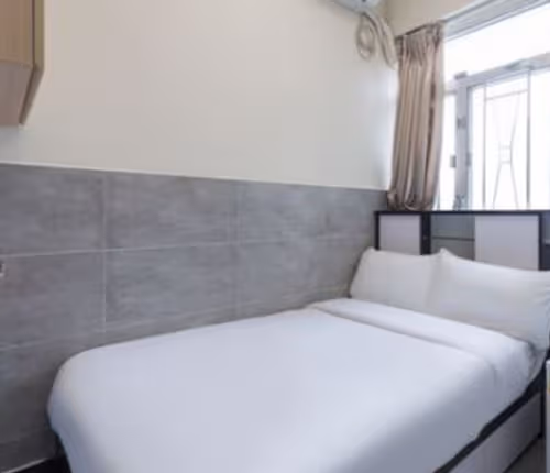 Parkes Street Studio Apartment