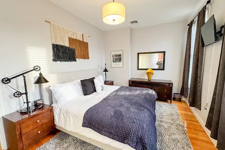 Longwood Medical Apartment