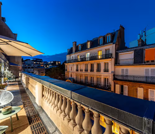 CHAMPS ELYSEES LUXURY WITH TERRACE