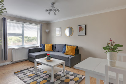 BookedUK: Bright and spacious flat in Harlow