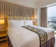 Archbishop Reyes Avenue Apartments