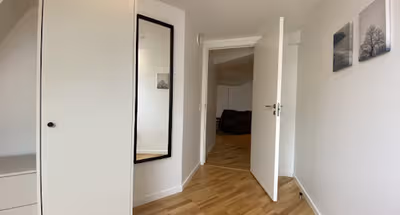 Vestseven Serviced Apartment