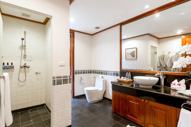 Stylish Villa Near Kata Beach